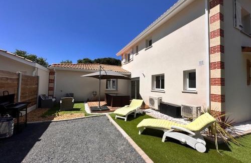 Lanton House | Maison Calista