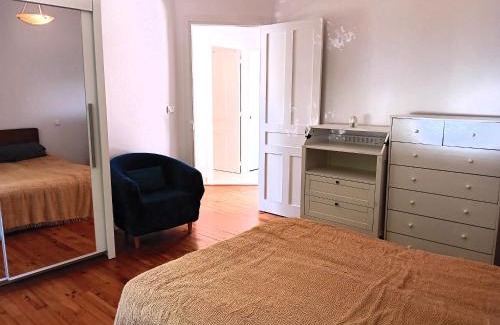 Capbreton Apartment | Maison calme avec jardin à Capbreton, plage et commerces à proximité - FR-1-239-1077