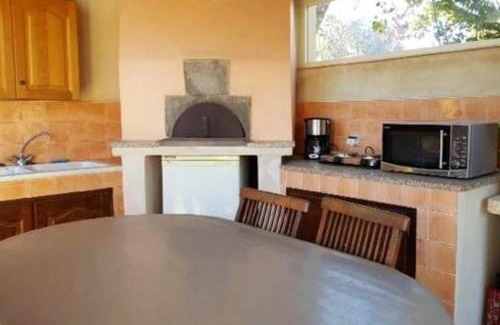 Martigues House | Maison charmante à Martigues avec jardin et climatisation