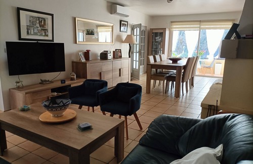 Saze House | Maison Climatisée Avec Piscine Quartier Calme