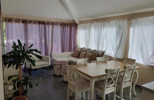 Martigues House | Maison confortable avec piscine à Martigues 93 m²