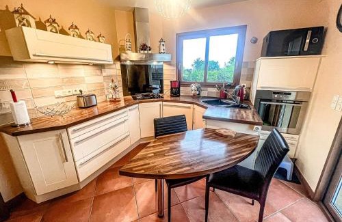 Erdeven Villa | Maison contemporaine à Erdeven - 5 chambres, animaux acceptés - FR-1-479-223
