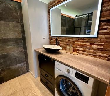 Ales House | Maison d'architecte, romantique et insolite