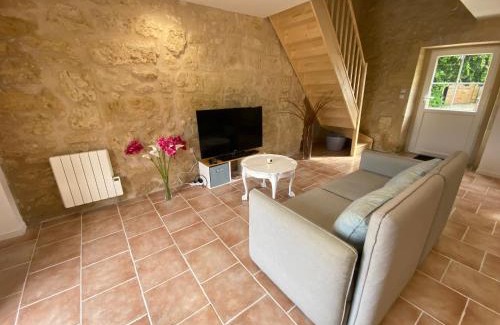 Saint-Laurent-des-Combes House | Maison de vacances dans les vignobles de Saint-Emilion