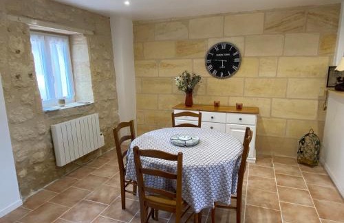 Saint-Laurent-des-Combes House | Maison de vacances dans les vignobles de Saint-Emilion