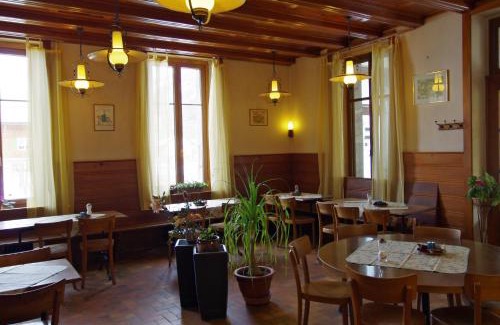 Montbovon House | Maison d'hôtes de la Gare