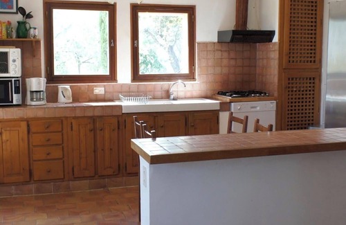 Le Barroux House | Maison Dans Pinède Dominante, Calme Absolu, vue Exceptionnelle