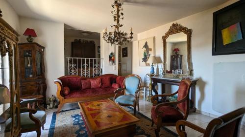 Old Town House | Maison de 6 pièces au coeur du village d'Eze