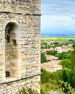 Saint-Victor-la-Coste Villa | Maison de Charme Provençale