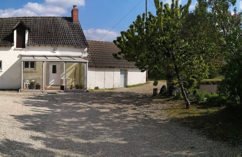 Azay-le-Ferron House | Maison de Campagne au Pays des 1000 Étangs