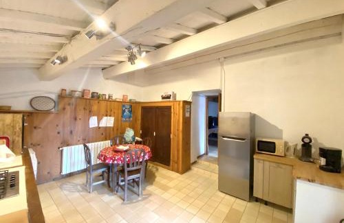 Camps-sur-l'Agly House | Maison de campagne à Camps-sur-l'Agly avec vue sur lac