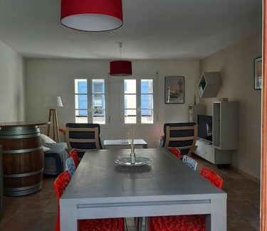Concarneau House | Maison de centre-ville avec grande terrasse