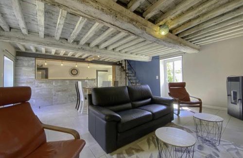 Rouperroux House | Maison de charme au cœur de Rouperroux avec jardin et WIFI - FR-1-497-219