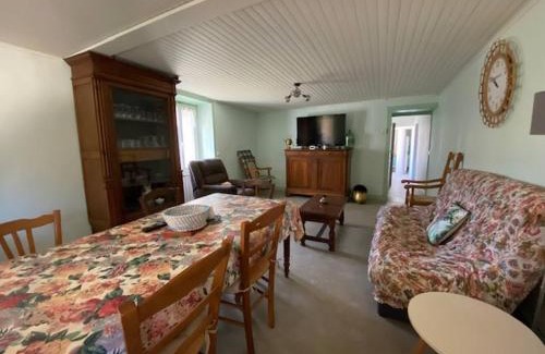 Gramat House | Maison de Famille à Soulier