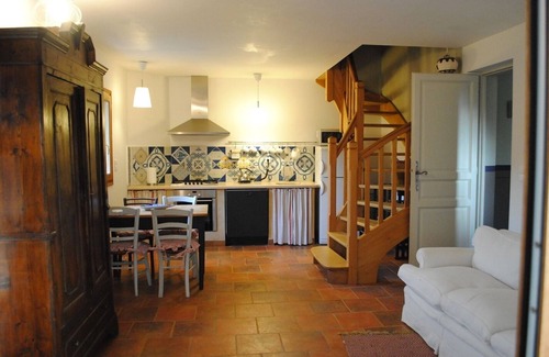 La Chapelle-Aubareil House | Maison de caractère in the calm