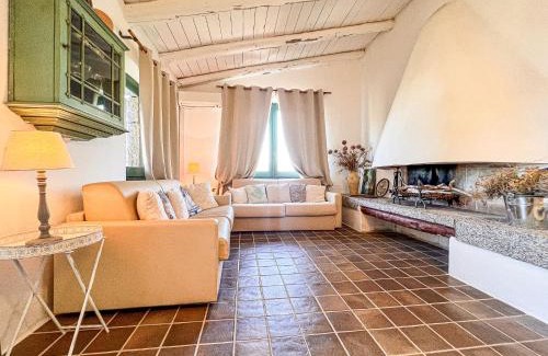 Terravecchia-Portoquadro House | Maison de Pierre