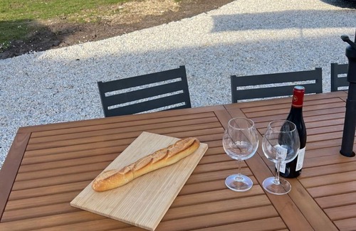 Cherval House | Maison de Terre - Luxury vacation home in the Dordogne with pool! Up to 6 people.