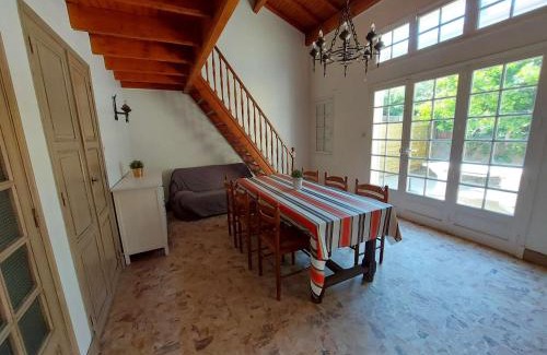 Le Grau-dʼAgde House | Maison de village spacieuse à 70m de la plage, 200m des commerces, grande terrasse, 10 couchages - FR-1-423-273