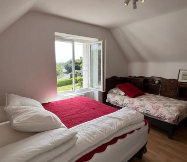 Plouescat House | Maison de ville à la mer très bien équipée proche centre avec commerces