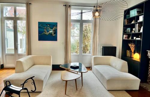 Perigueux Villa | Maison de ville climatisée avec jacuzzi