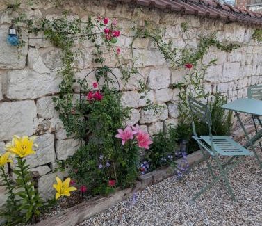 Vernon House | Maison des Artistes Paris Giverny