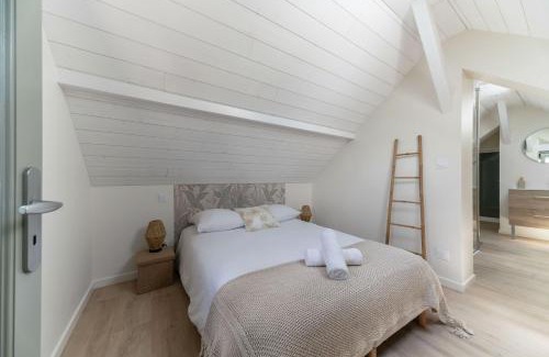 Billy Villa | Maison design et climatisée avec jardin