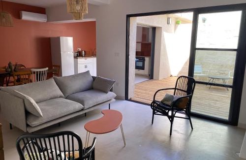 Aigues-Mortes House | Maison Diderot