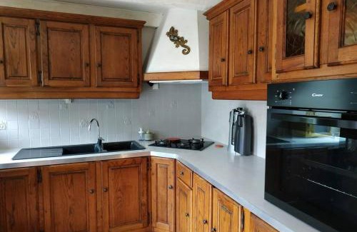 Pont-de-Labeaume House | Maison en pierres au cœur d'un village Ardéchois