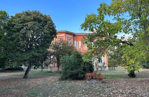 Labege Villa | Maison familiale - 11 personnes - Labège