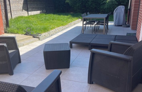 Avelin Villa | Maison Familiale Avec Jardin