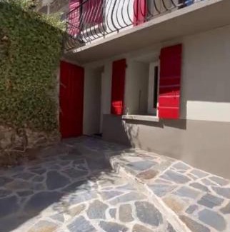 Formigueres Ski Chalet | Maison Familiale Style Chalet - Centre village