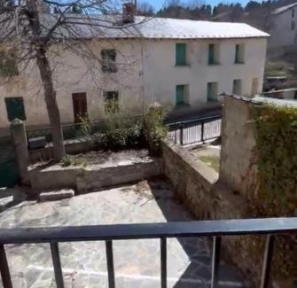 Formigueres Ski Chalet | Maison Familiale Style Chalet - Centre village