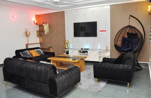 Littoral Department Villa | Maison Fidjrossè, 3 CH, Aéroport