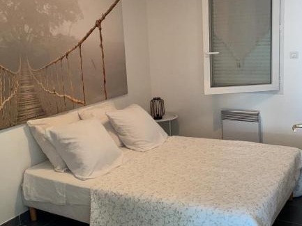 Bouliac Apartment | Maison Flore Arena, Gendarmerie, Rocade