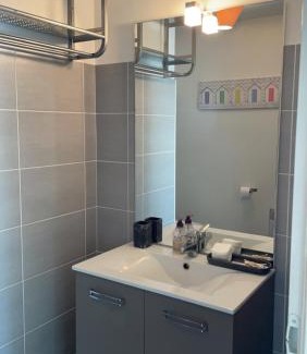 Bouliac Apartment | Maison Flore Arena, Gendarmerie, Rocade