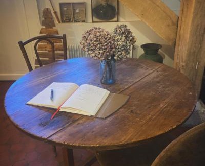 Saint-Pierre-de-Manneville Bed & Breakfast | Maison La folie douce