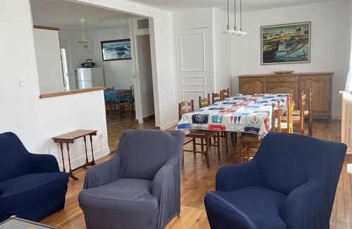 Ile-Tudy House | Maison Fraîchement Rénovée Proche de la Plage