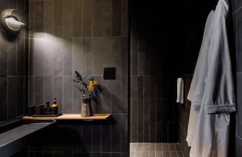 Griffintown Hotel | Maison Grinder