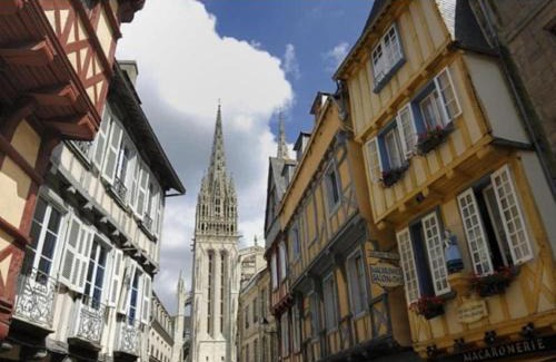 Quimper House | Maison hyper centre Ville - 4 Pers - 2 places de Parking gratuites