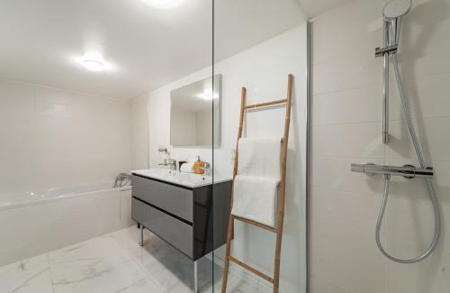 Sevrier Apartment | Maison Keryaute