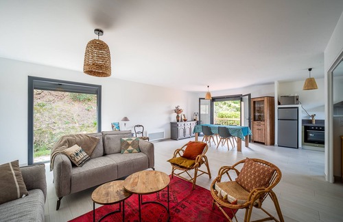 Le Boulou House | Maison Le Boulou - Grand jardin, piscine privée