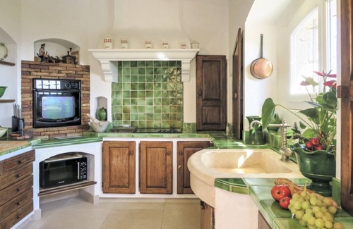 Speracedes Villa | Maison Miel - Three Bedroom Villa, Sleeps 6