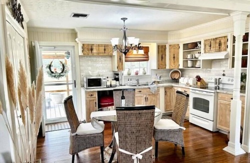 Breaux Bridge House | Maison Mignonne
