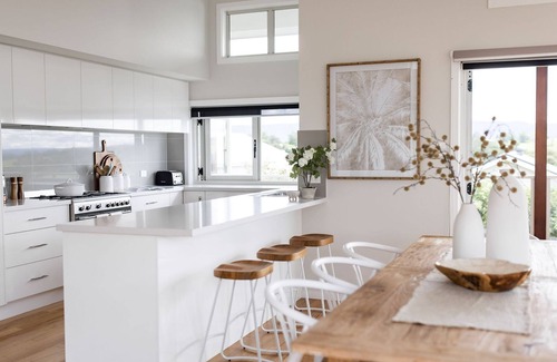 Milton House | Maison Milton Luxury property overlooking the hinterland
