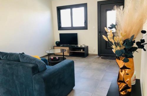 Cerelles House | Maison moderne 3 chambres SPA-jacuzzi juin-septembre
