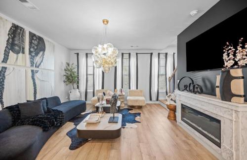 Church Street House | Maison Musée Atlanta Upscale Comfort Just Steps from the Airport