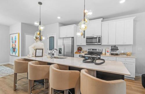 Church Street House | Maison Musée Atlanta Upscale Comfort Just Steps from the Airport