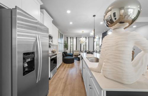Church Street House | Maison Musée Atlanta Upscale Comfort Just Steps from the Airport