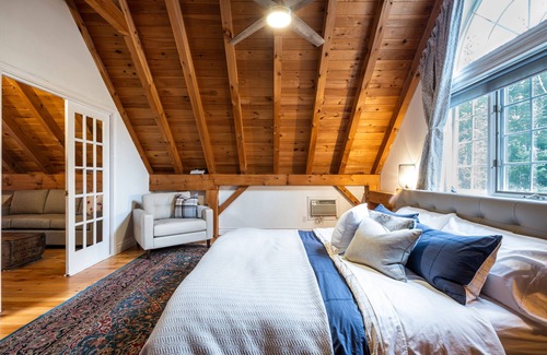 Mont-Tremblant Bed & Breakfast | Maison Napoleon