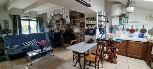 Kerherou House | Maison paisible à Moëlan-sur-Mer avec jardin et barbecue